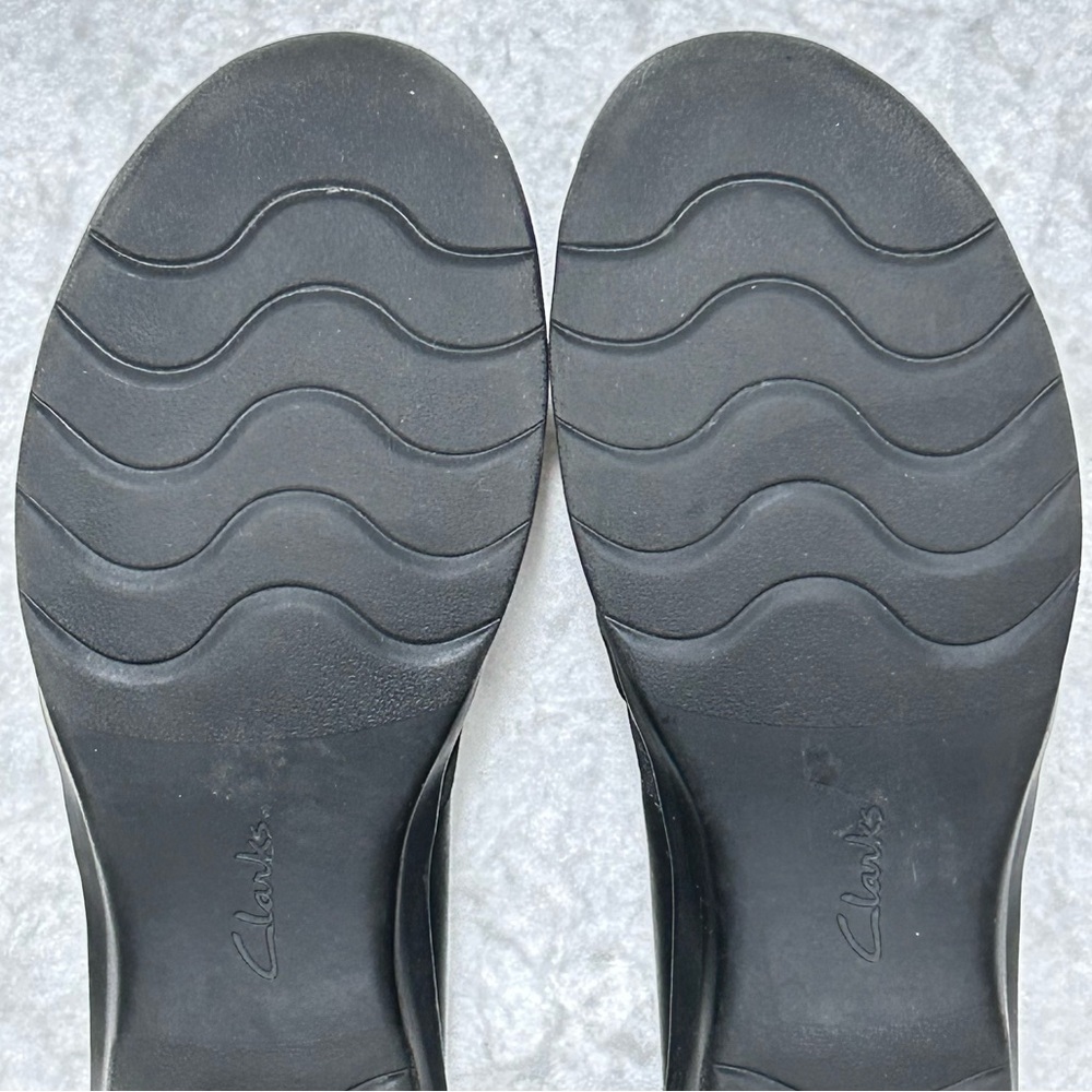 Clarks Womens Black Cheyn Creek Leather Slip On Strap Loafer Shoes SZ 8.5 WIDE - Picture 9 of 11